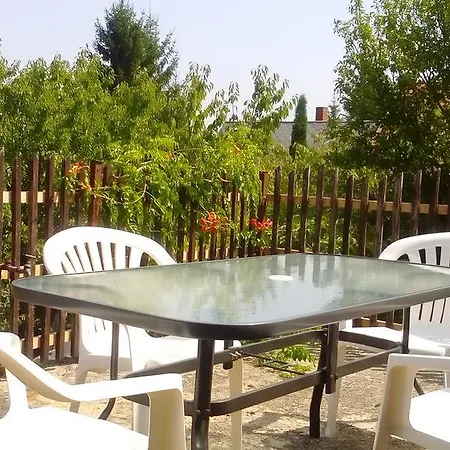 Apartament Tubarozsa *