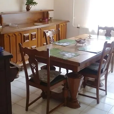 Apartament Tubarozsa *